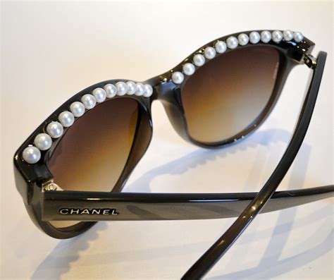 chanel sunglasses pearl uk|chanel sunglasses with clear sides.